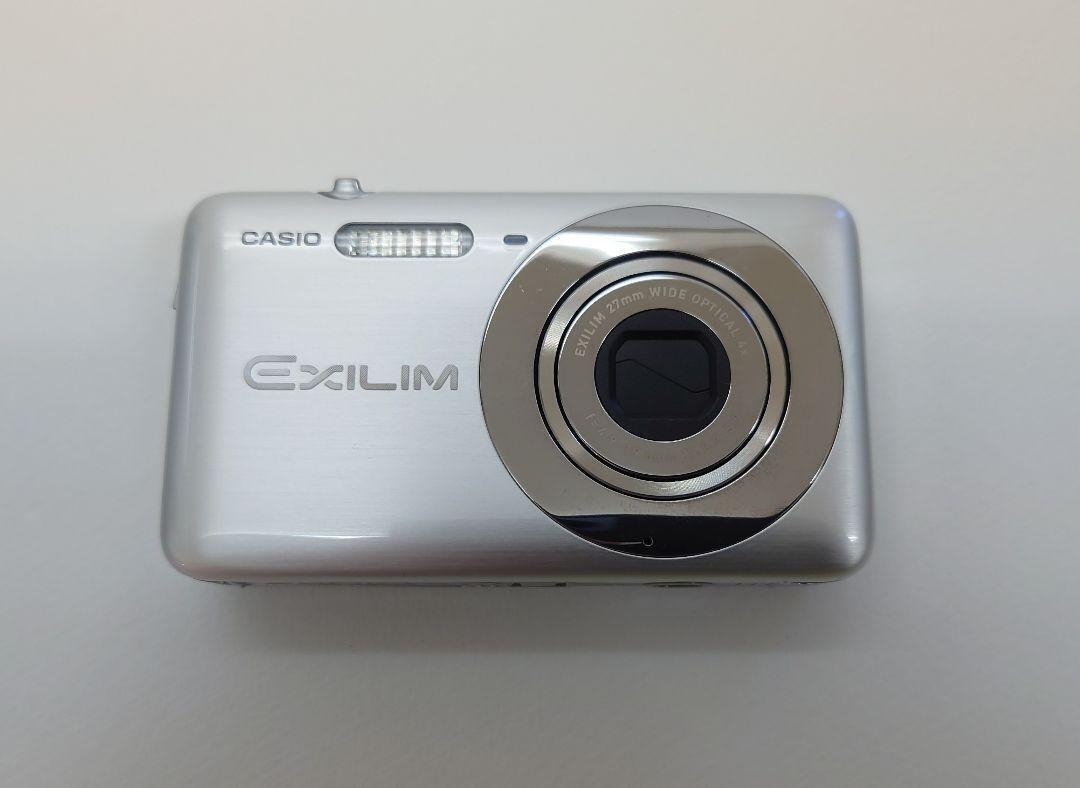 Casio Digital Camera Exilim Z800 Silver Ex-Z800Sr 1410 Million