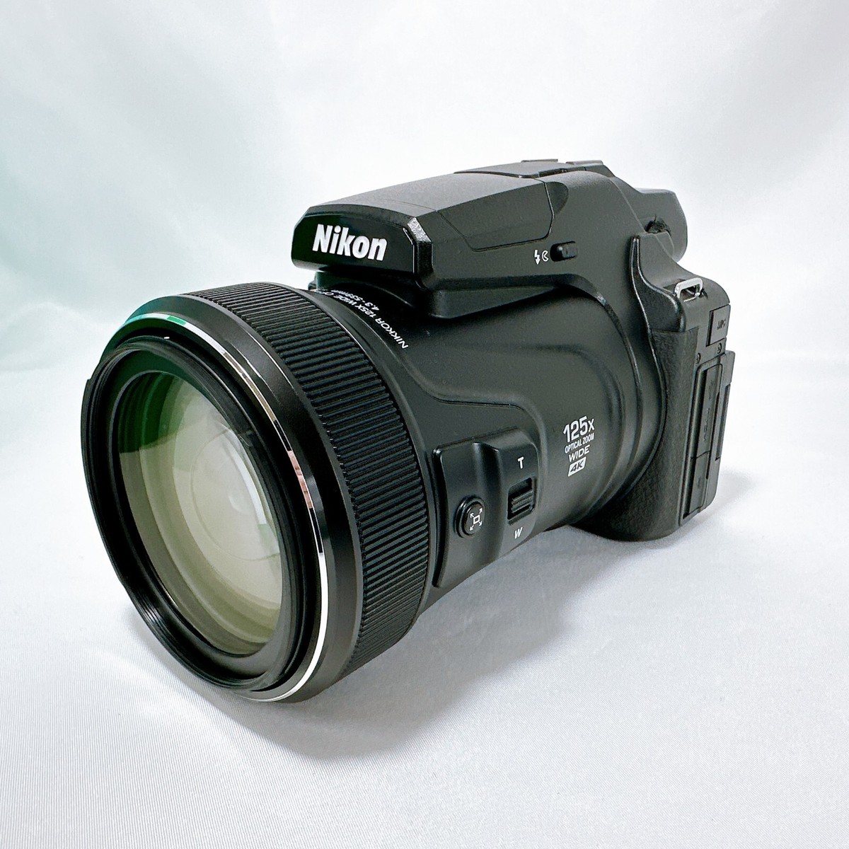 NIKON Coolpix P1000 Black Digital Camera 125x Optical Zoom16MP