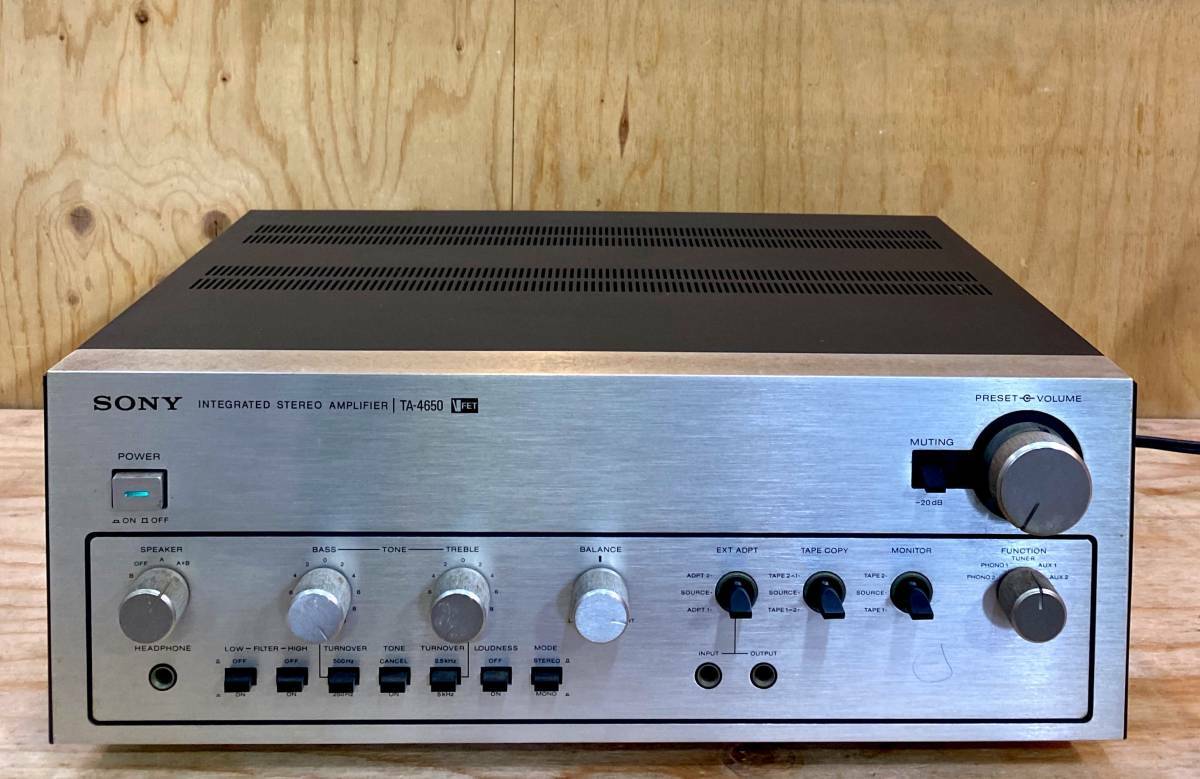 Sony TA-4650 Integrated V-Fet Stereo Amplifier (Read Description