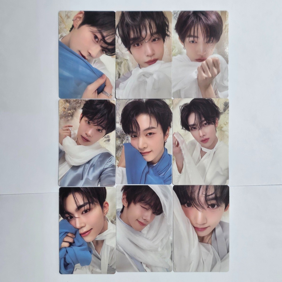 ZEROBASEONE] BLUE PARADISE SEEK ver HIDE ver - Official Photo Card