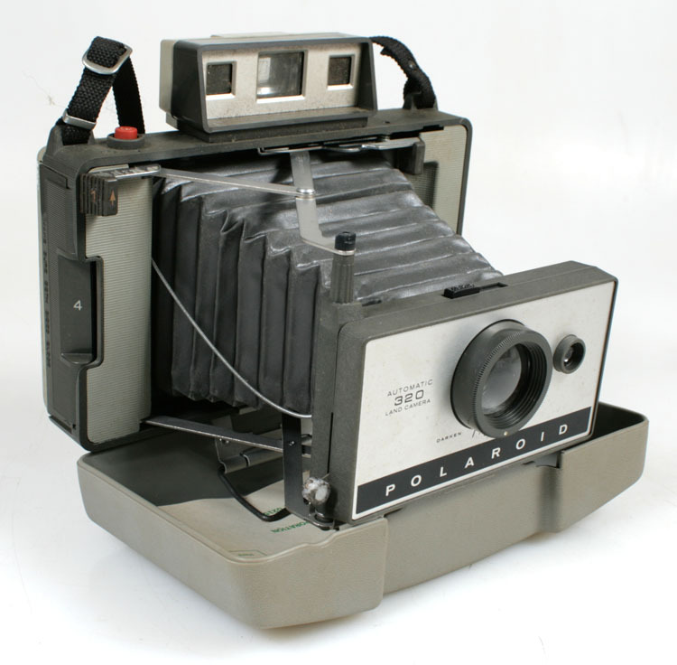 POLAROID 320 LAND CAMERA | eBay