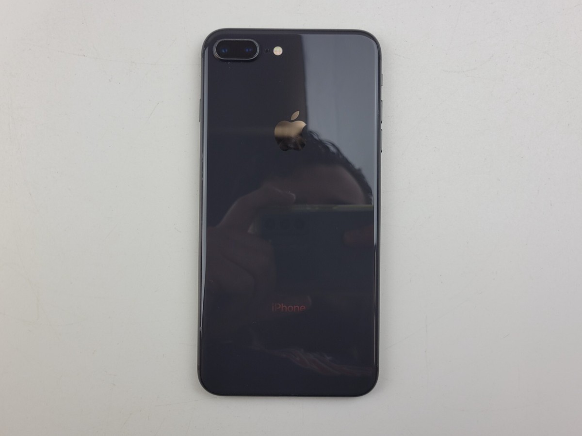 Apple iPhone 8 Plus (A1864) 128GB - Space Gray (Unlocked) - SMALL