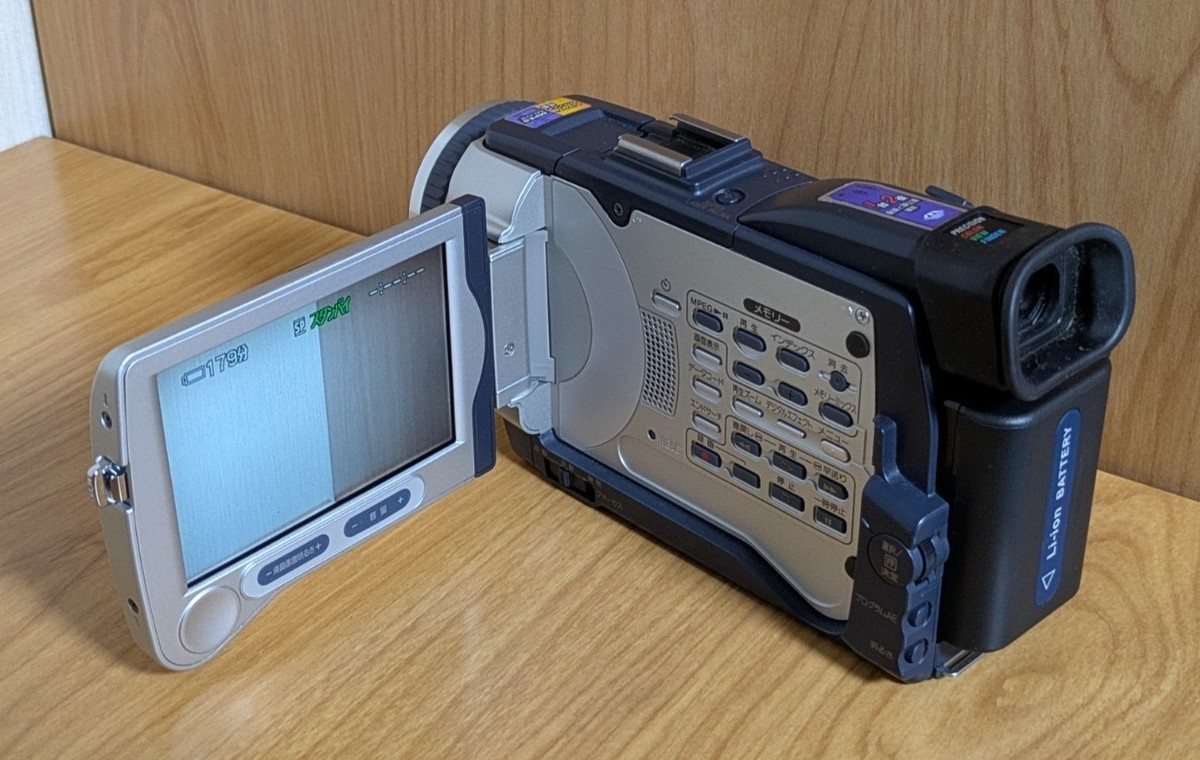 SONY DCR-TRV30 Handycam Camcorder NightShot MiniDV Japanese only