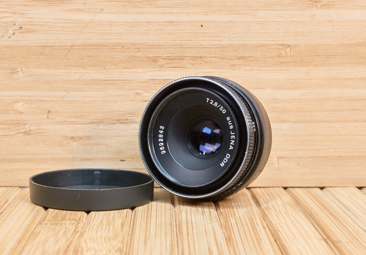 Vintage Carl Zeiss Tessar 50mm f2.8, T Aus Jena DDR Lens, M42