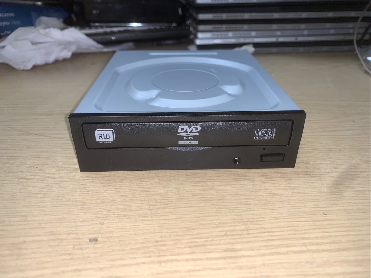 Lite-On Drive IHAS124-14 FU DVD RW 24x SATA Internal DVD Drive M