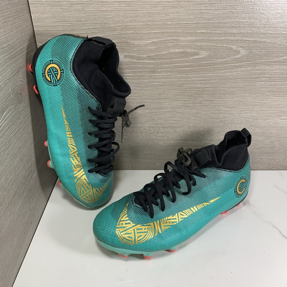 Nike Mercurial Superfly 6 CR7 FG Jade Neon Ronaldo Size 5.5Y