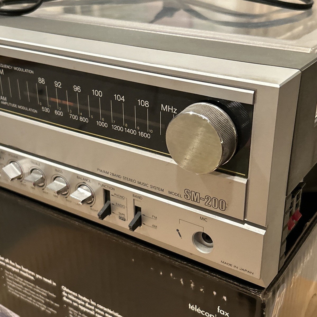 Toshiba SM-200 Stereo Radio Turntable Tape Music System Parts Only