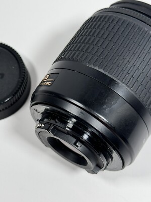Nikon DX AF-S Nikkor 55-200MM 1:4-5.6G ED VR ZOOM LENS for D5100