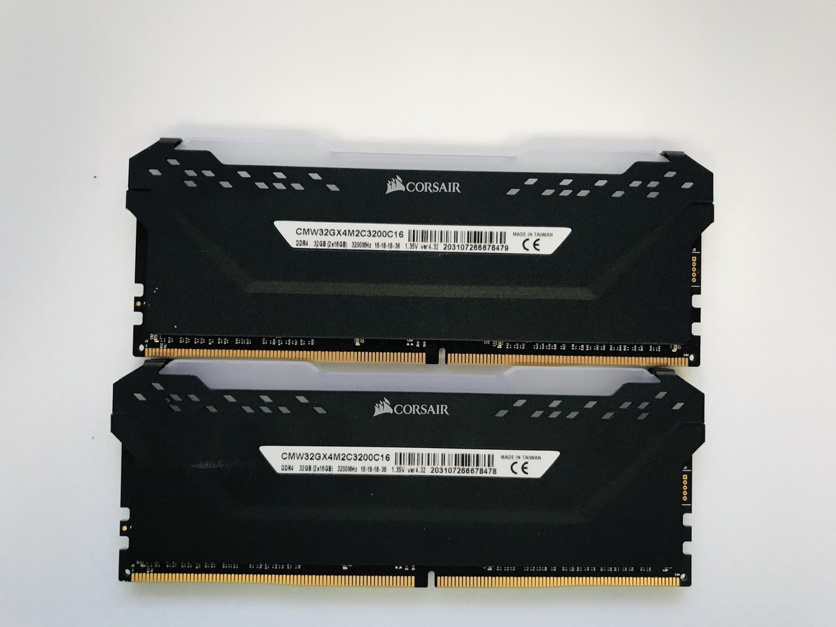 CORSAIR Vengeance RGB PRO 32GB (2x16GB) 3200MHz DDR4 RAM