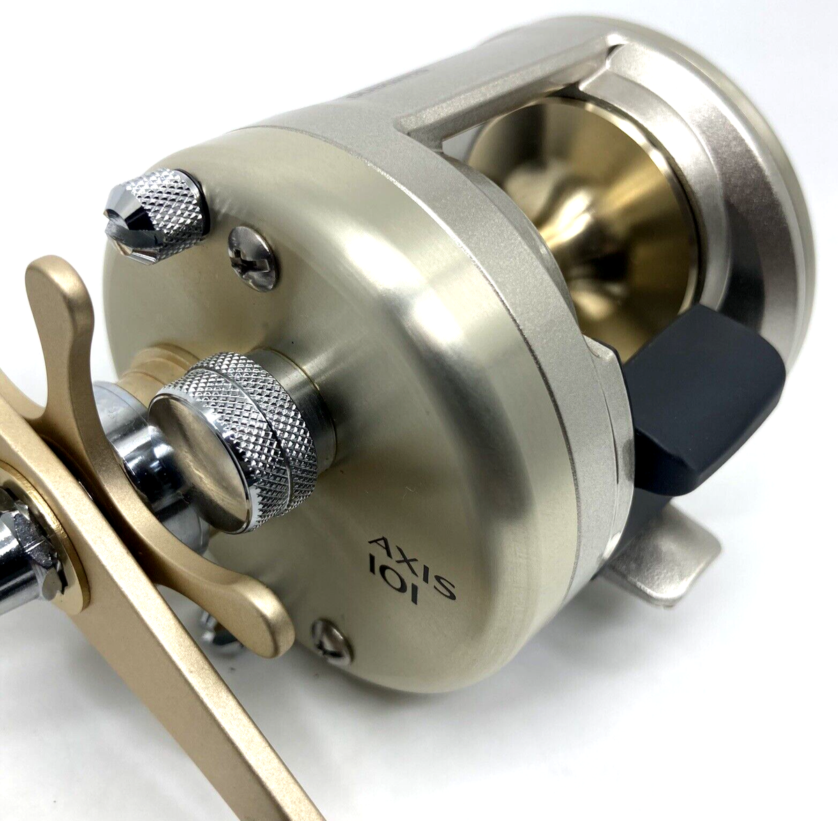 Shimano AXIS 101 VERSION 2 Left Handed Bait Casting Reel w/Box