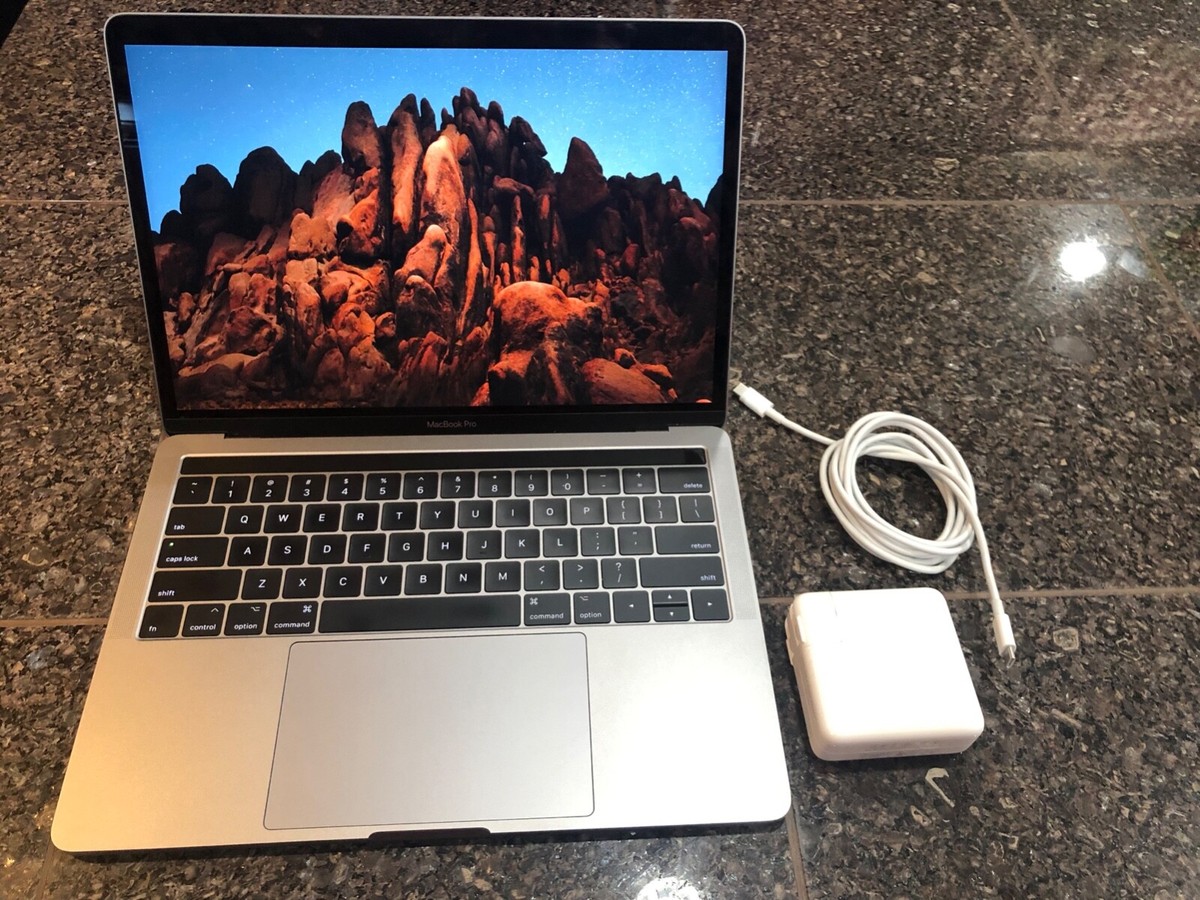 Apple MacBook Pro(13-inch, 2017, Four Thunderbolt 3 Ports) 3.1 GHz