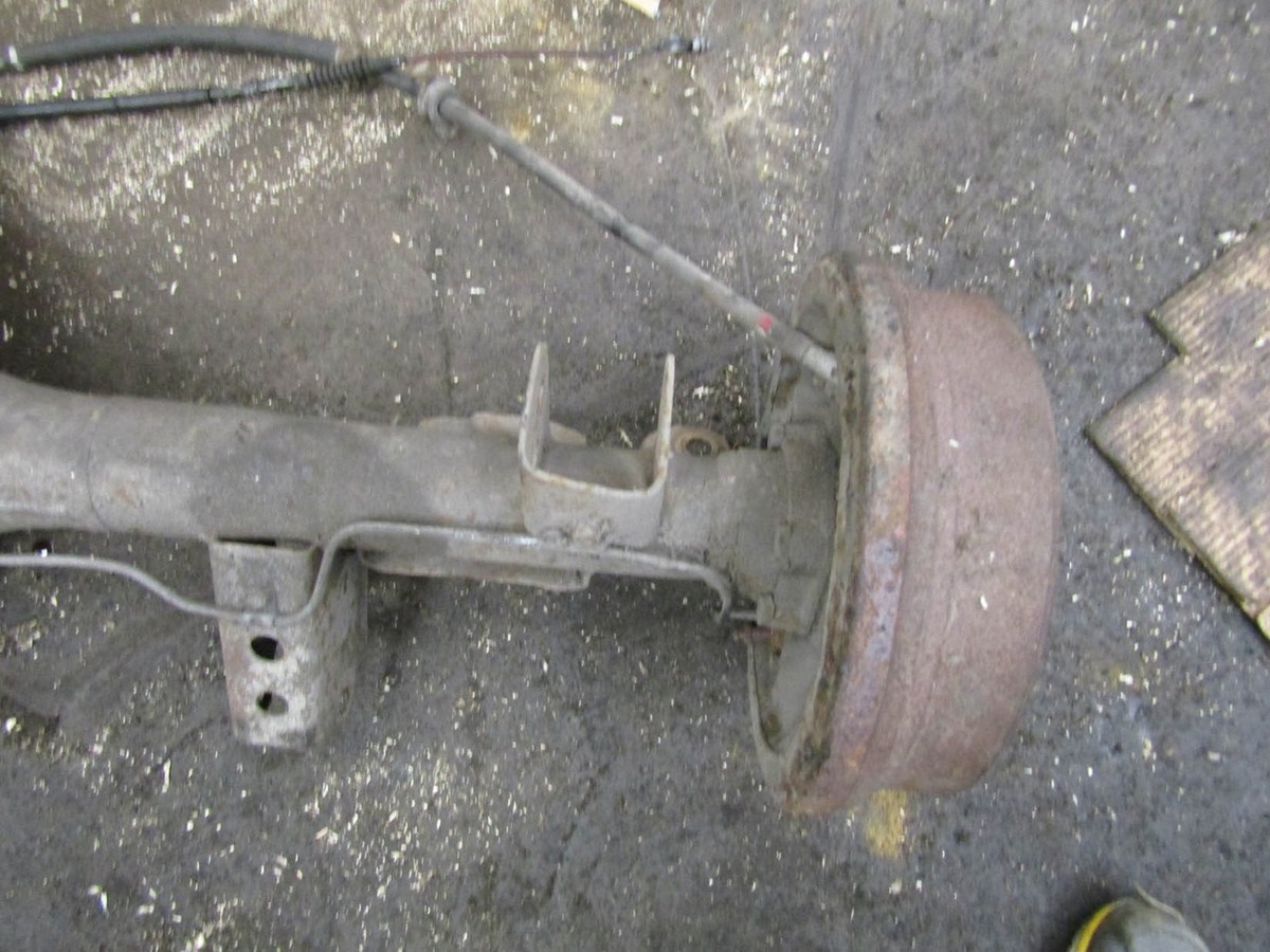 Toyota Townace Liteace 82-91 Mk2 2.0 2C-T 4WD 4x4 rear axle diff