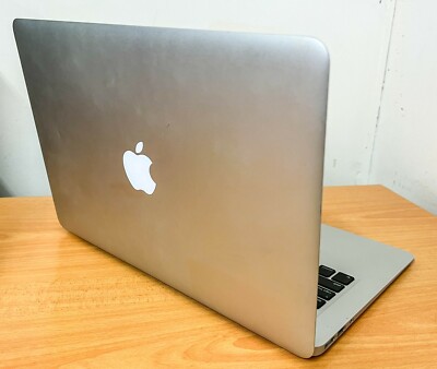 Apple MacBook Air 13