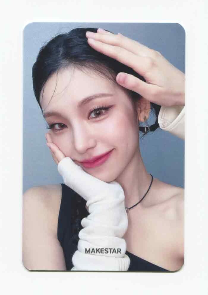 ITZY - GOLD [MAKESTAR] 1201 FANSIGN EVENT EXCLUSIVE OFFICIAL