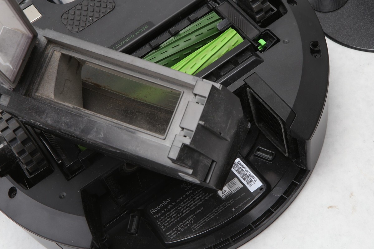 iRobot Roomba RVD-Y1 WiFi Robot Vacuum Cleaner w/Charging Dock D43