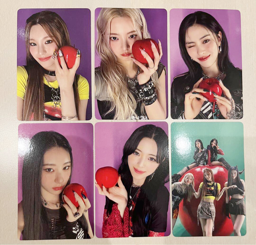 ITZY JAPAN 1st ALBUM RINGO Limited Official Photo card Standard