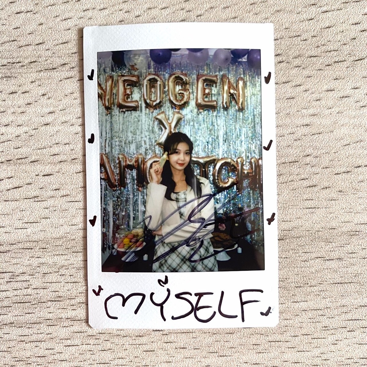 Dreamcatcher × Neogen Polaroid Events giveaways Dami Signed