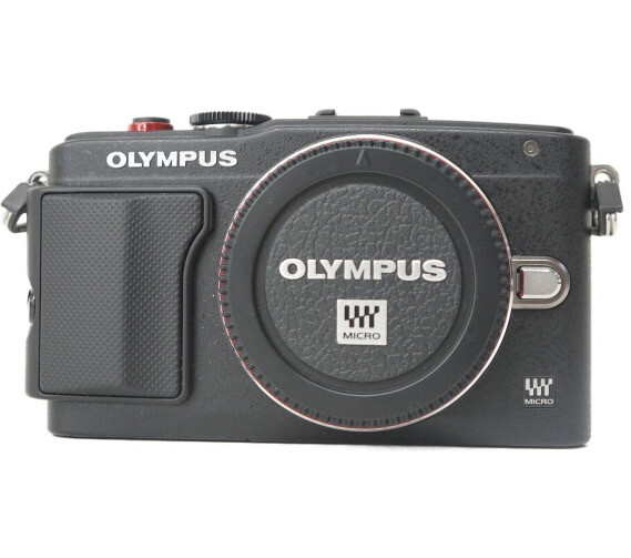 Olympus PEN Lite E-PL6 Mirrorless Digital Camera | Black | White