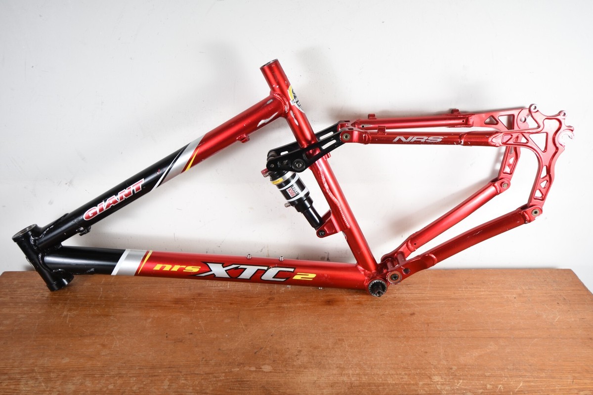 Giant NRS XTC 2 Mountain Bike 26er Full Suspension Frame 18.5