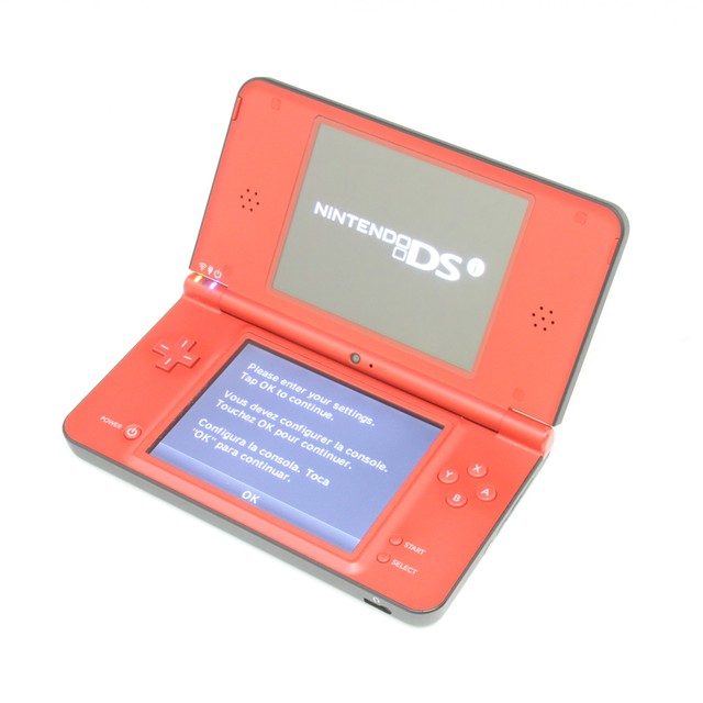 Nintendo DSi XL 25th Anniversary Edition with New Mario Bros. Red