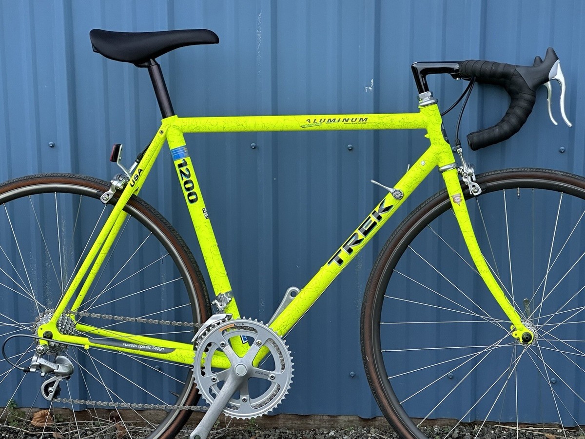 Trek 1200 Aluminum Road Bike 54cm Size Medium. 7 Speed Shimano