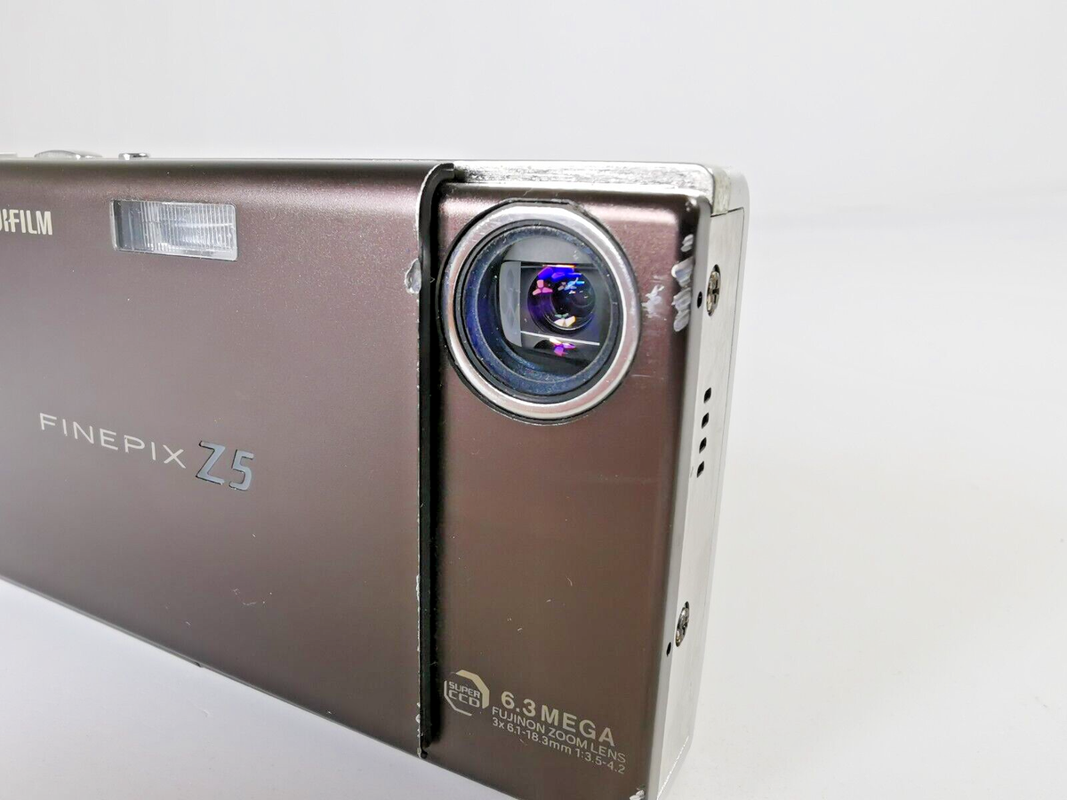 Fujifilm FinePix Z Series Z5 6.3MP Digital Camera The Flash Not