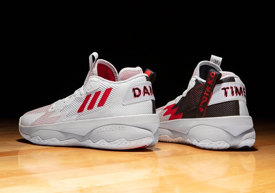 ADIDAS DAME 8 GAME TIME BASKETBALL SHOES SIZE 8 WHITE RED BLACK