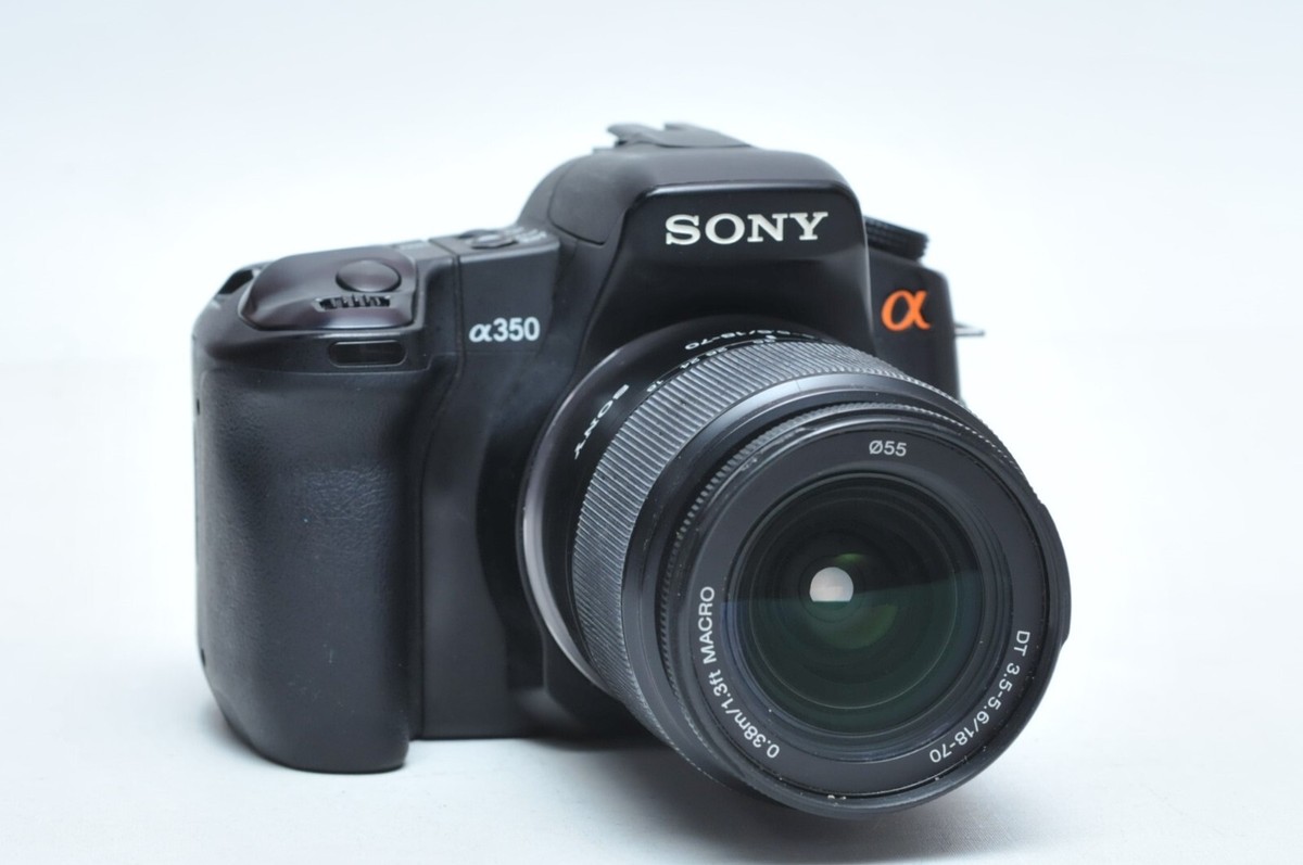 Sony Alpha DSLR-A350 SLR Digital Camera with Minolta 18-70mm AF
