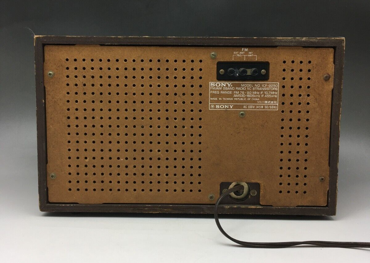 SONY Radio AM FM ICF-9250 Walking Tested Vintage Showa Retro From