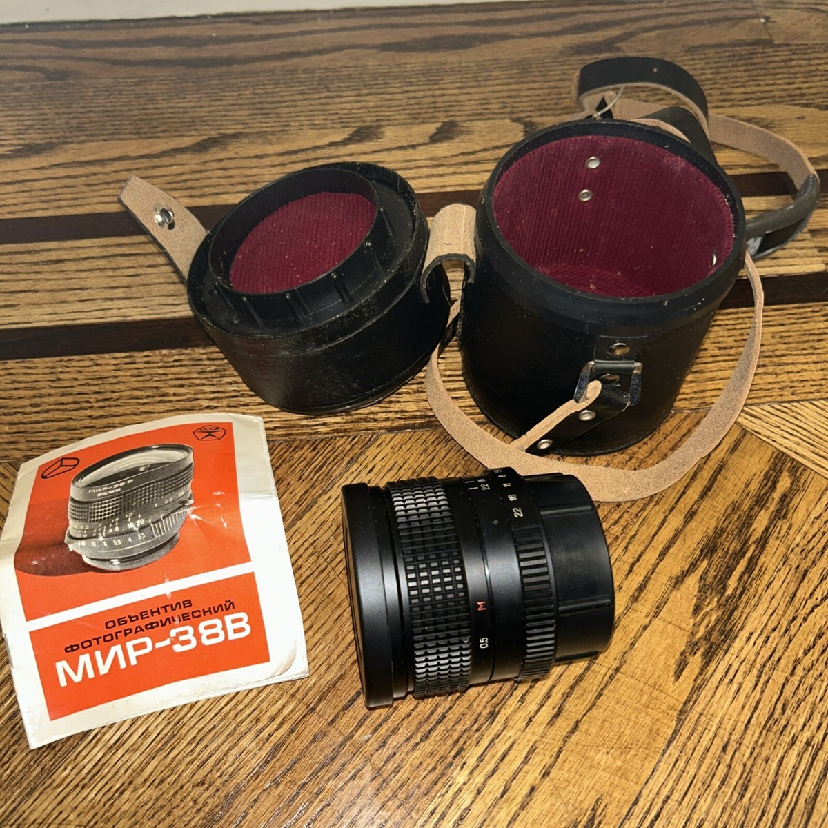 New Vintage MIR 38B 65mm F:3.5 Camera Lens with Hood in Case Kiev