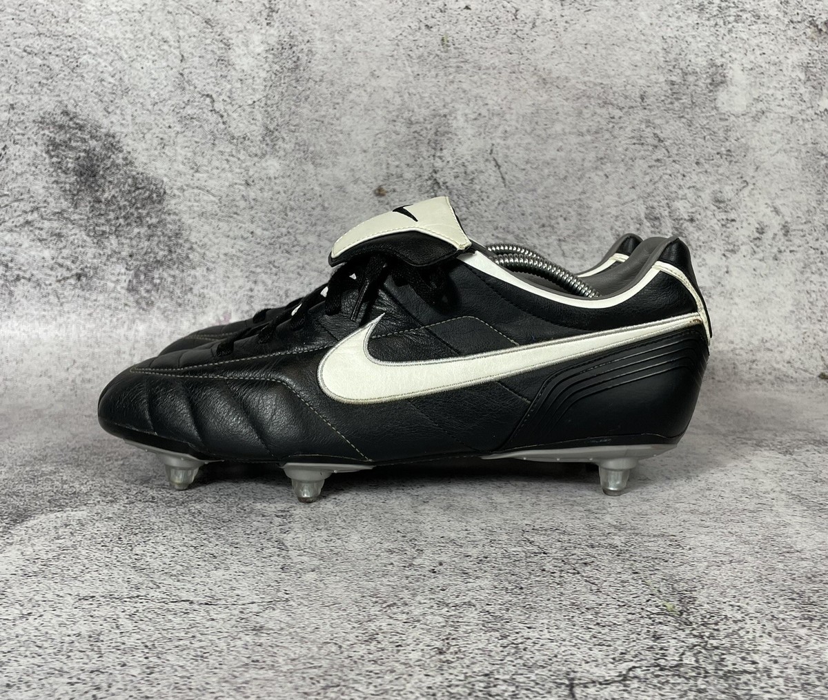 Nike Tiempo Natural SG 310114-011 2006 Soccer Cleats Football