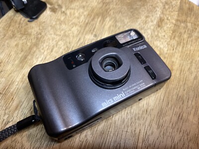 Konica Big Mini BM-510Z 35mm Film Point and Shoot Compact Camera