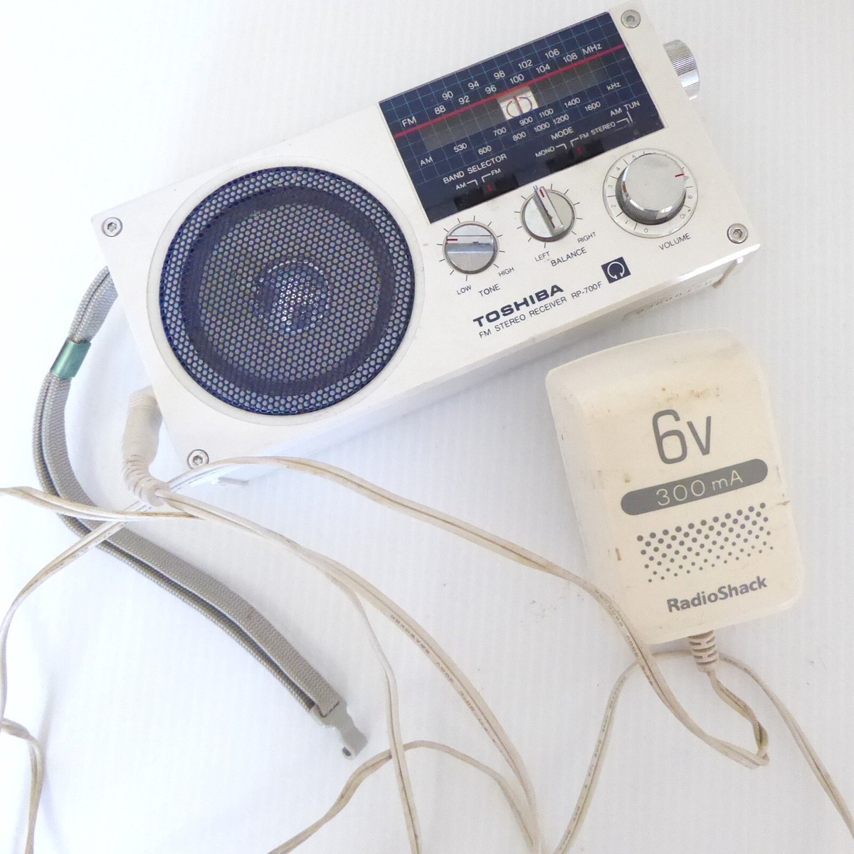 Vintage Toshiba Rp-700F Am/Fm Stereo Receiver portable Radio