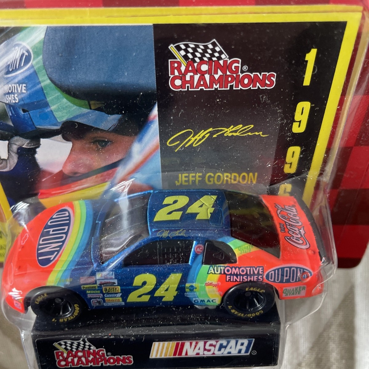 1996 Racing Champions #24 JEFF GORDON DuPont Chevy 1/64 Stock Car