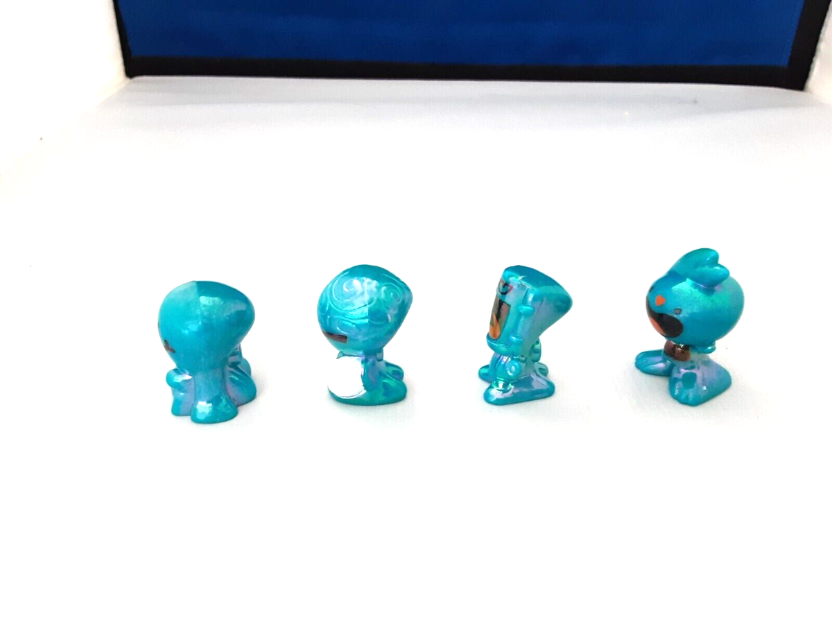 4 Gogo Crazy Bones, Series 3 - Explorer Blue Laser Characters - 61