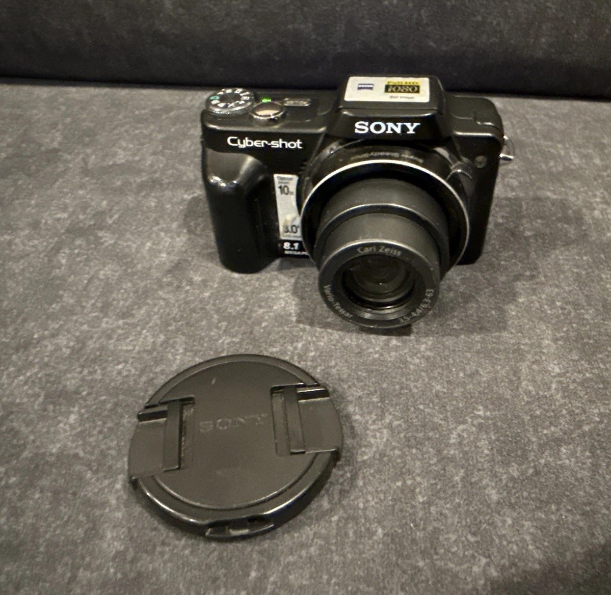 Sony Cyber-shot DSC-H10 8.1MP Digital Camera - Silver for sale