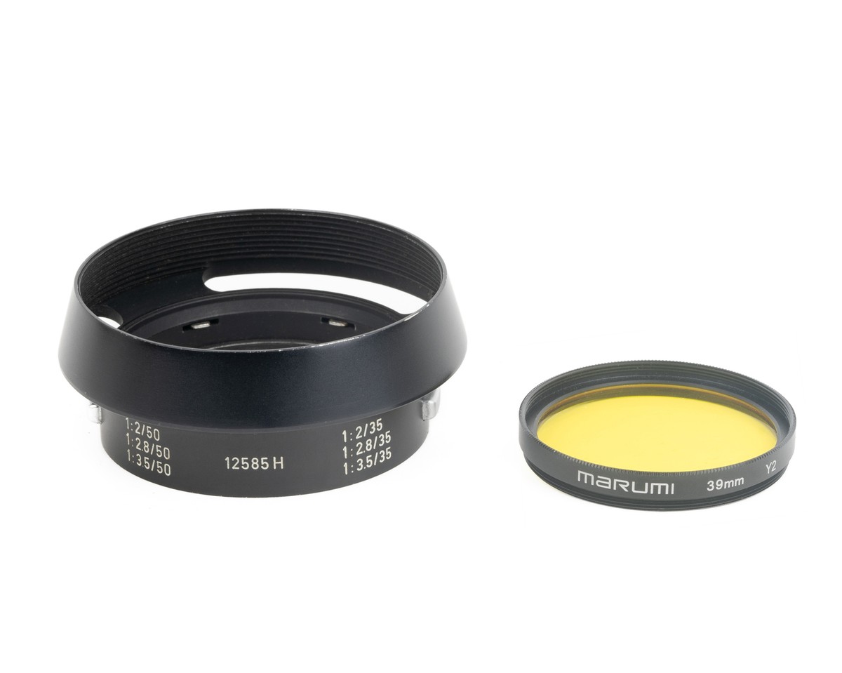 Mint- Leica Summicron-M 35mm f/2 Pre-asph 4th Version E39 Lens