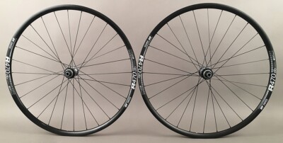 DT SWISS R470 Discフルシールドベアリングハブ シマノ11/12 DT SWISS