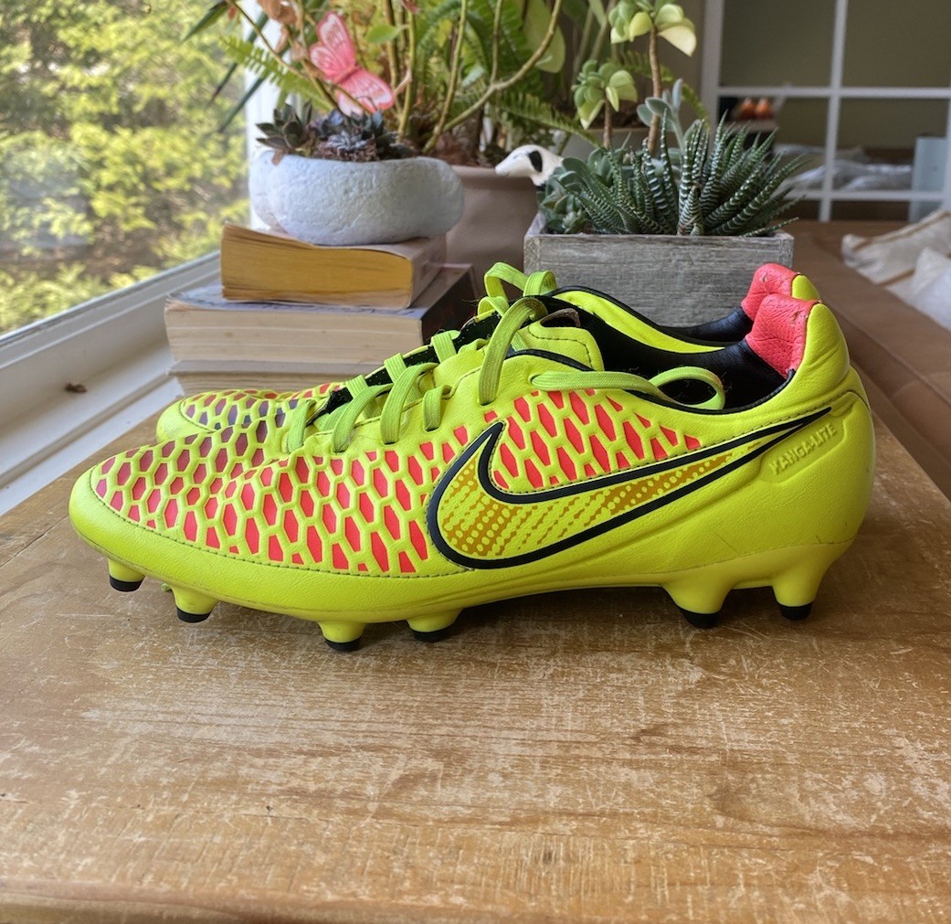 Nike Magista Orden FG Yellow boots Cleats mens Soccer Size Right