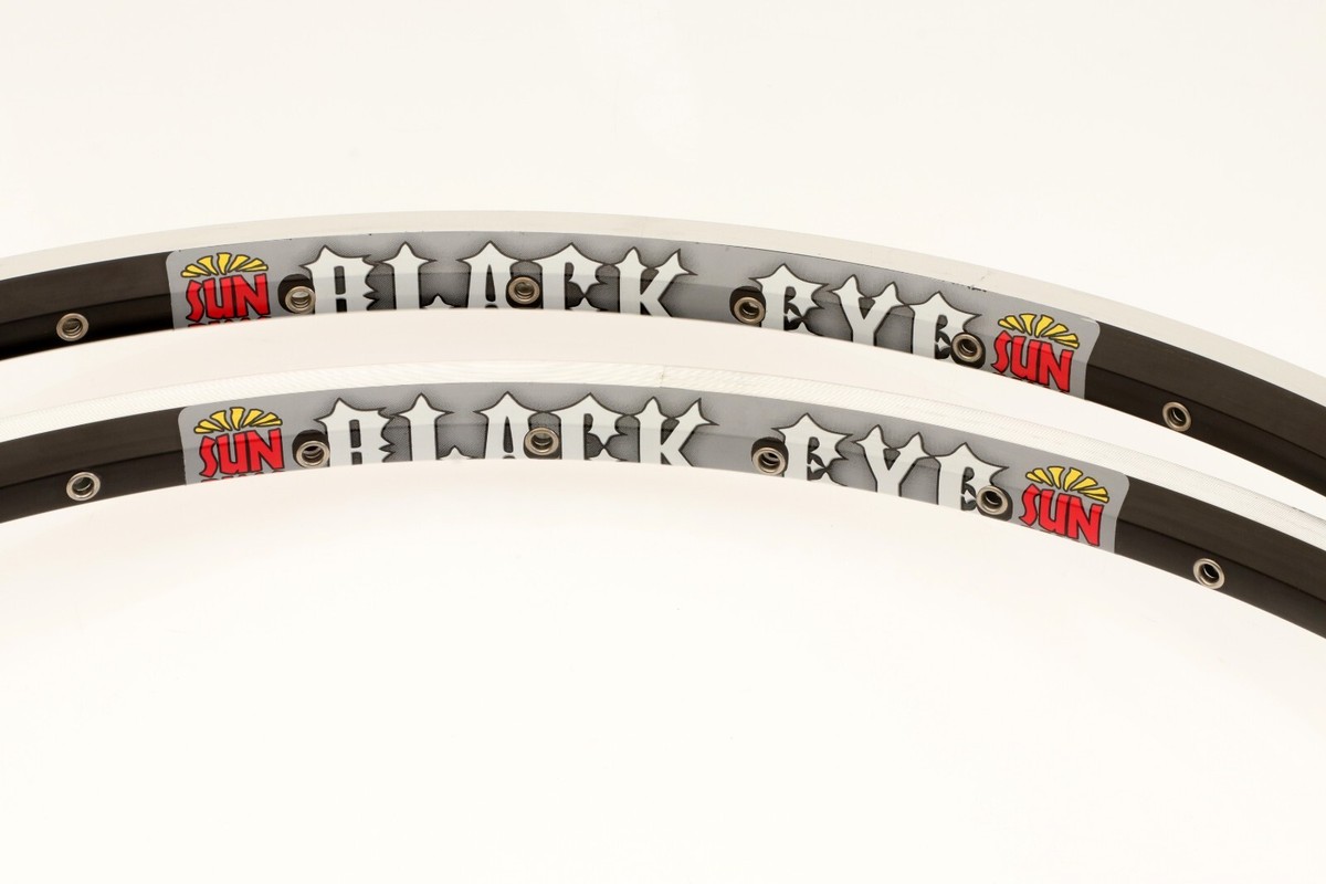Sun Ringle Black Eye MTB Bike Rims Pair 26
