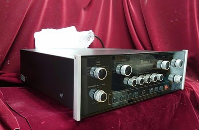 McIntosh C40 Audio Control Center Preamplifier AC100V Working