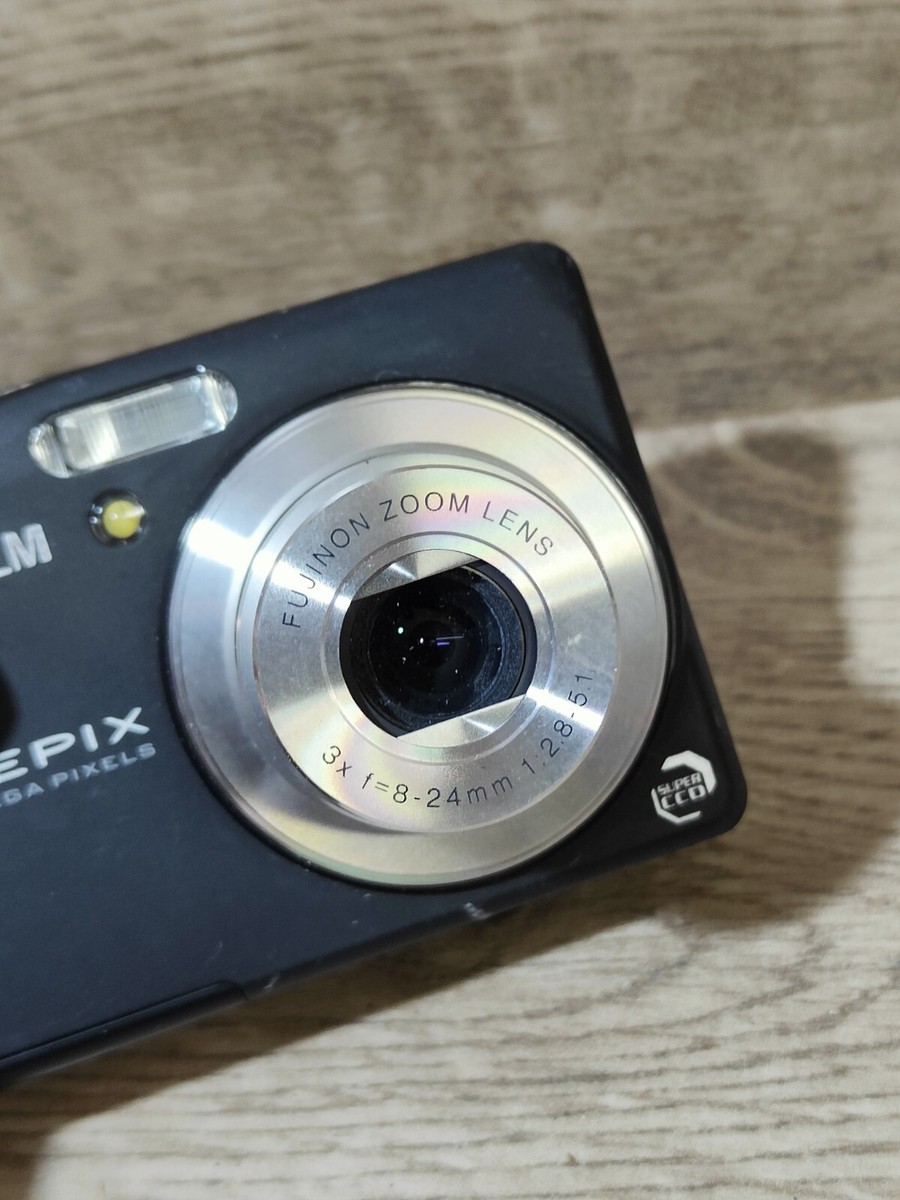 Fujifilm FinePix F50fd 12.0MP Compact Digital Camera Black Tested