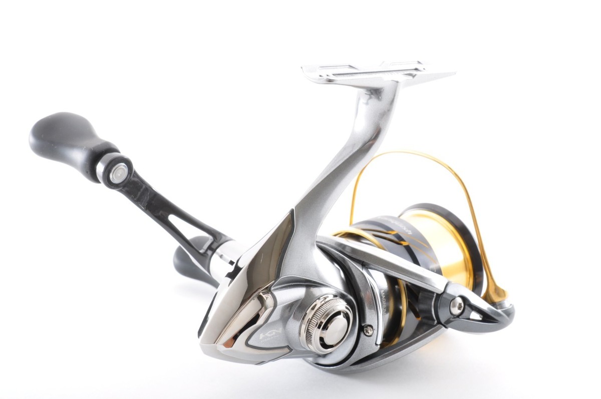 Shimano 16 Vanquish C 3000 SDH Exc+5 Fishing Spinning Reel from