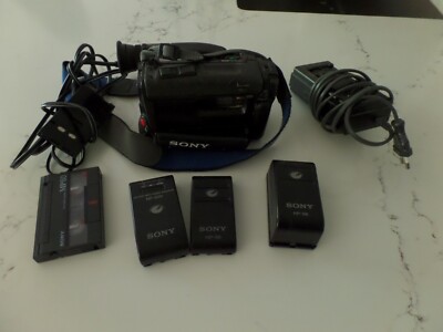 USED SONY CCD-TR705 CCD-TR705 Handicam HI8 Video Camera | eBay