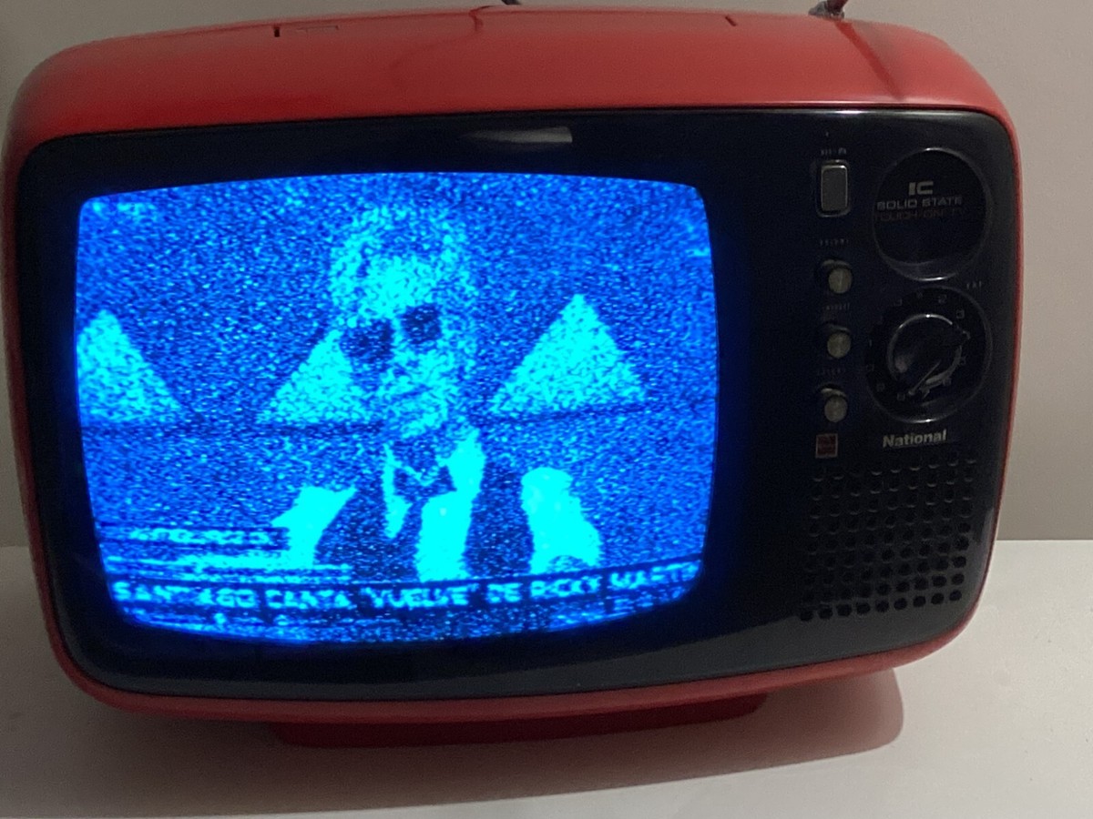 NATIONAL TR-542LN SOLID STATE TV 1970s SPACE AGE RED | eBay