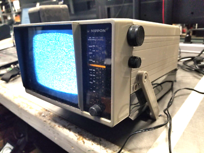 Vintage Nippon TV-622 VHF UHF Solid State B&W TV Television 5