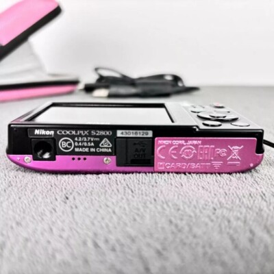 Nikon COOLPIX S2800 CCD Digital Camera 20.0MP 5x Optical Zoom Auto