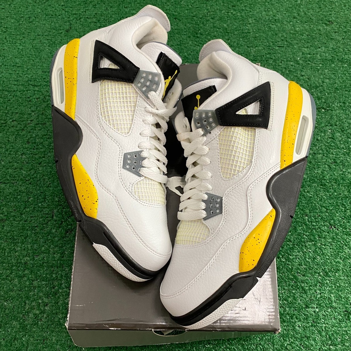 Size 10 - Air Jordan 4 Retro LS Tour Yellow Rare Air 314254-171