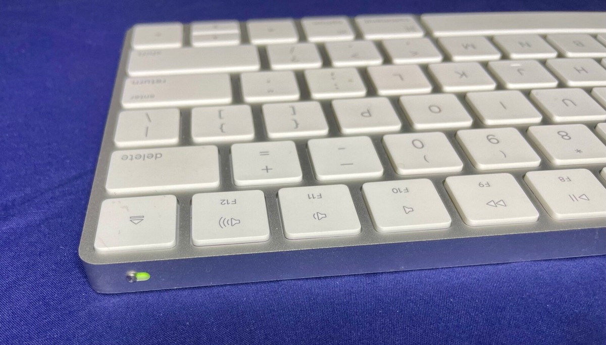 APPLE Wireless Magic Keyboard A1644 - used | eBay