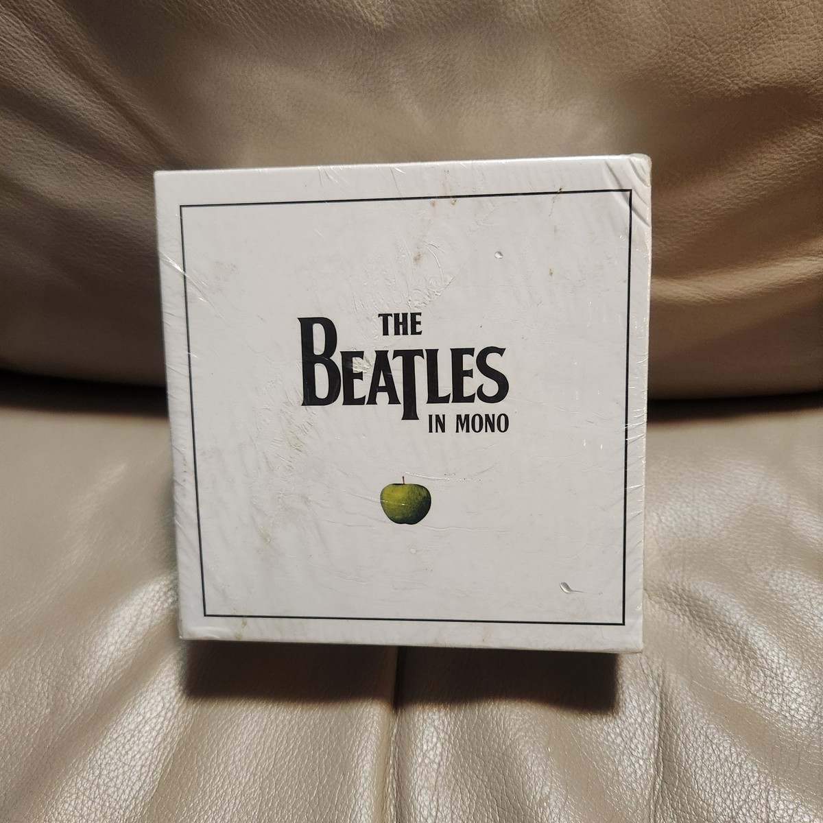 Buy Mono Box Set by The Beatles (CD, Sep-2009, 13 Discs, Capitol